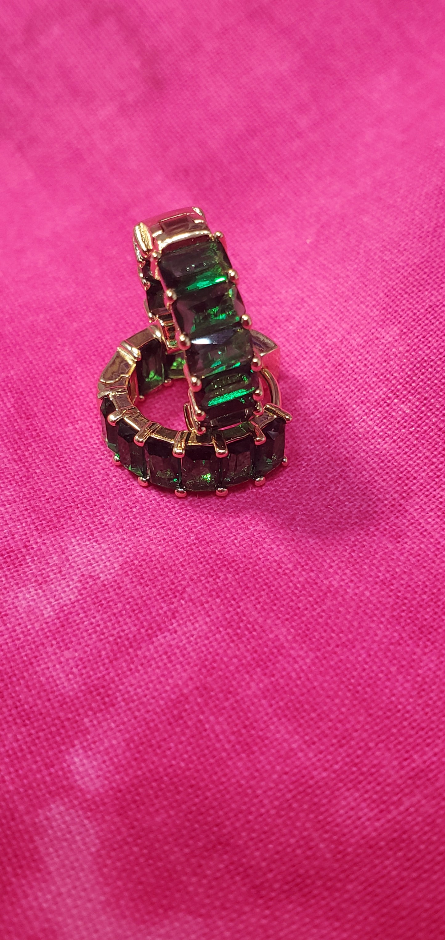 Aretes Huggie Hoop de Oro Laminado