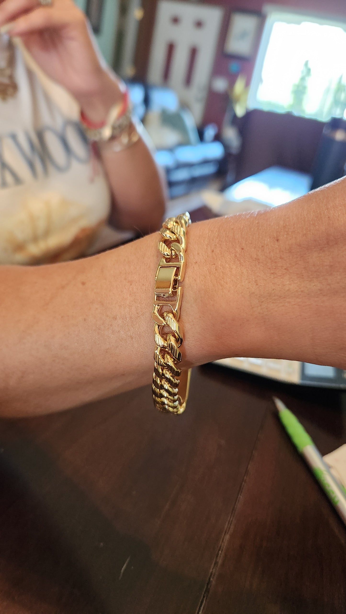 Plaque Bracelet