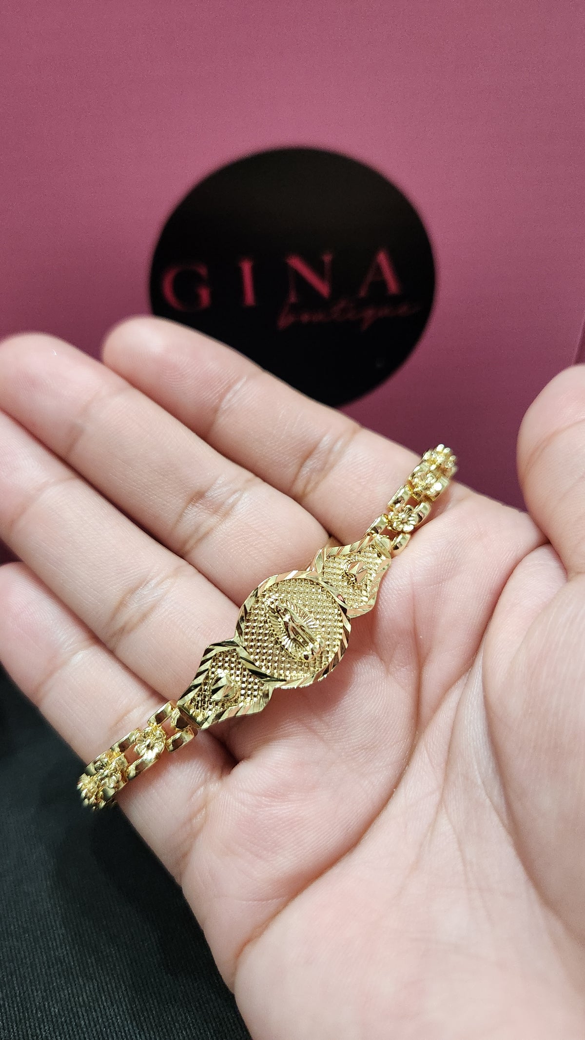 Premuim Flower Style Virgen de Guadalupe Bracelet