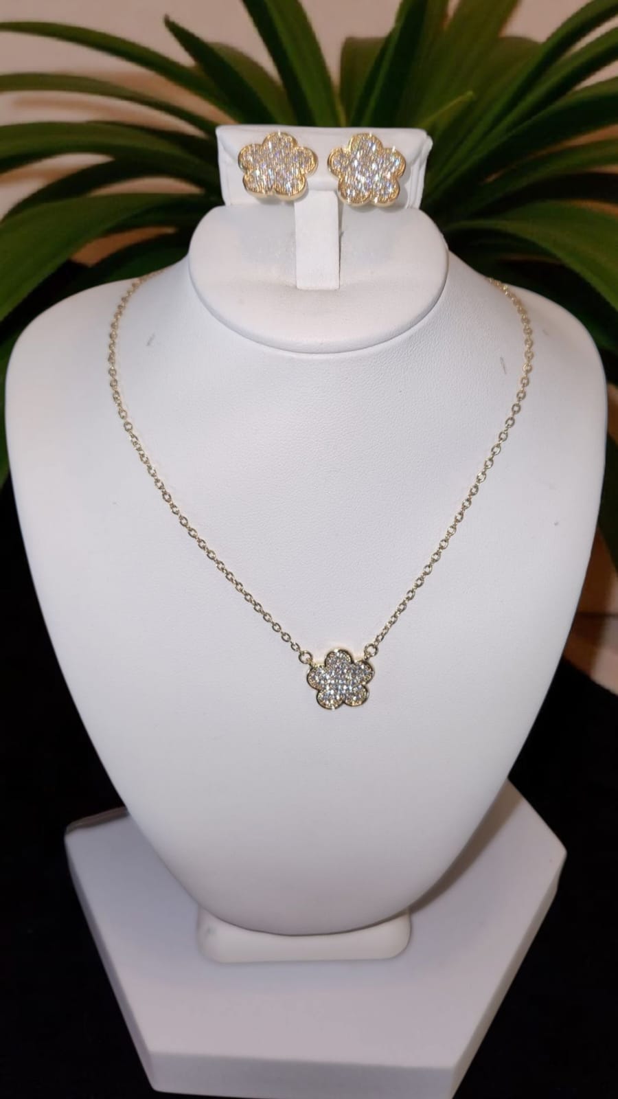 5 Leaf Clover Necklace & Earring Set