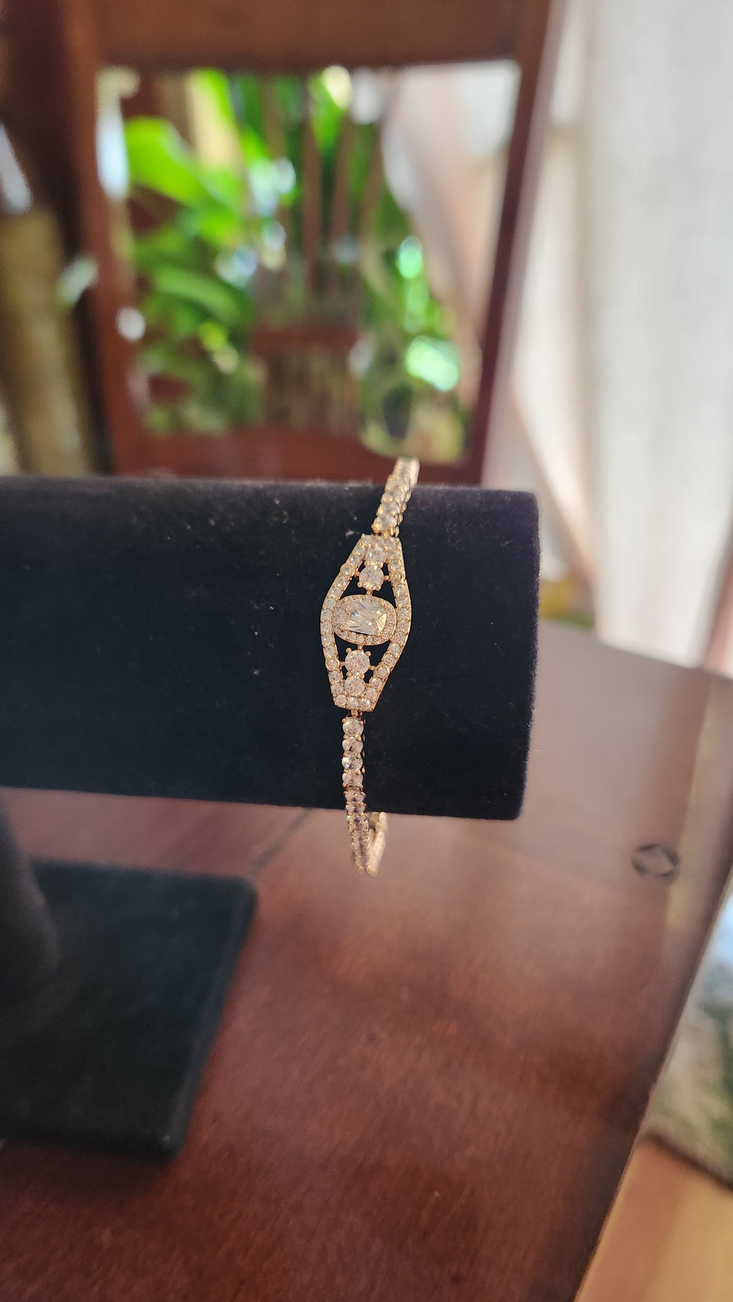 Rose Gold Crest Bracelet