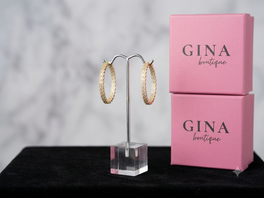 Scalloped hoop earrings