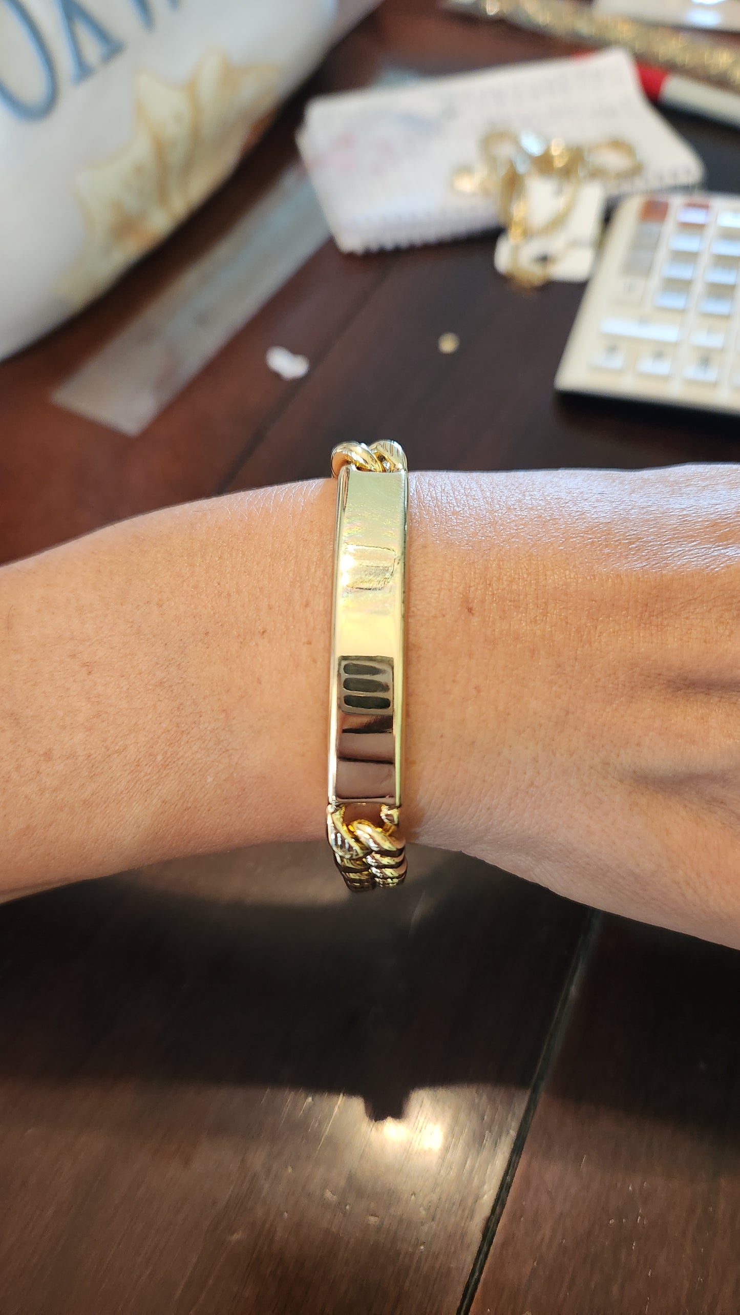 Plaque Bracelet