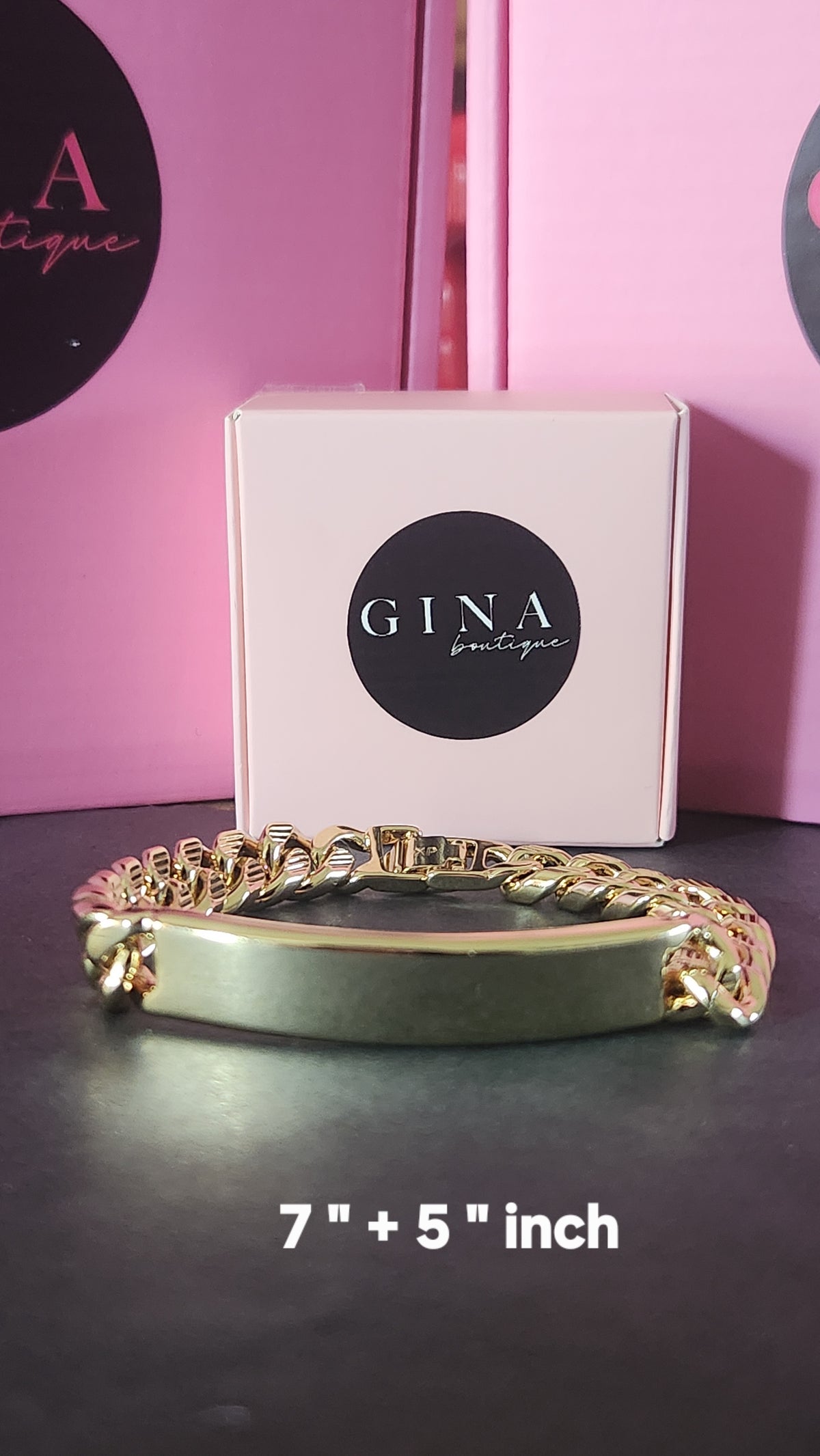 Plaque Bracelet