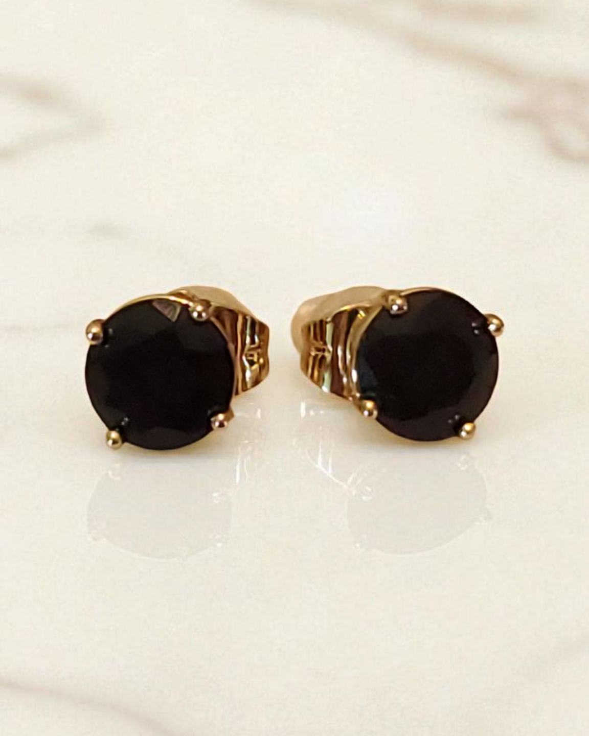 Round Onyx Earrings